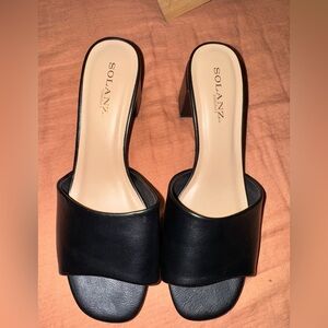 Black Women's Slide Sandals